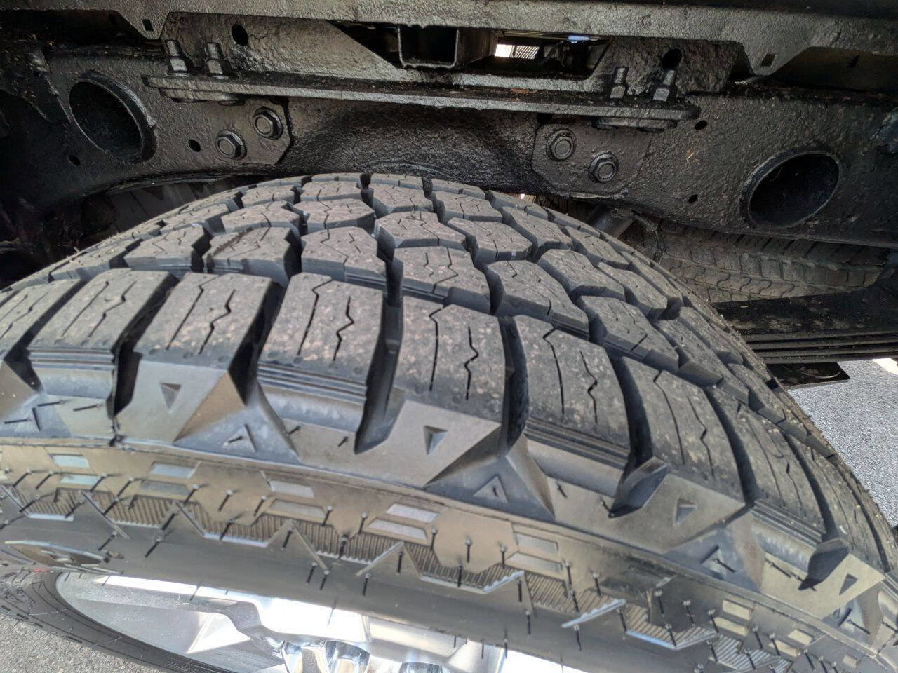Used 2017 Chevrolet Silverado 2500 W/T AWD/4WD image 10