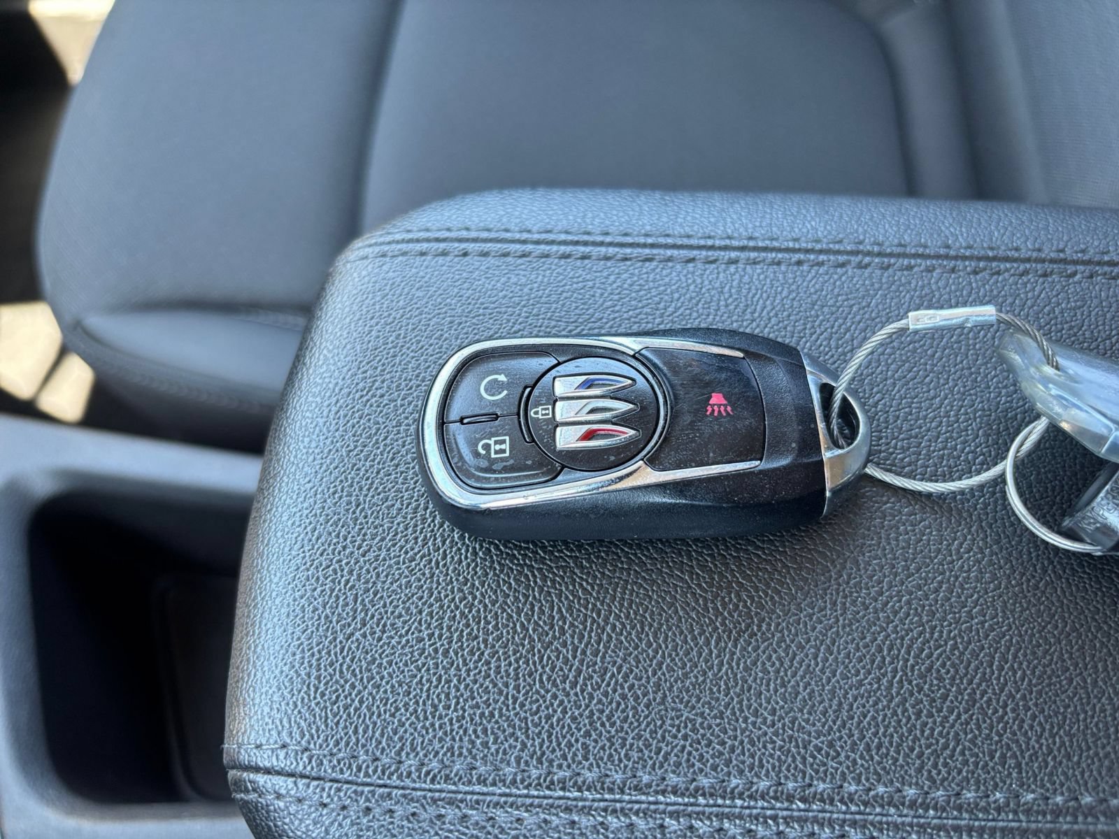 Used 2025 Buick Encore GX Preferred FWD image 20