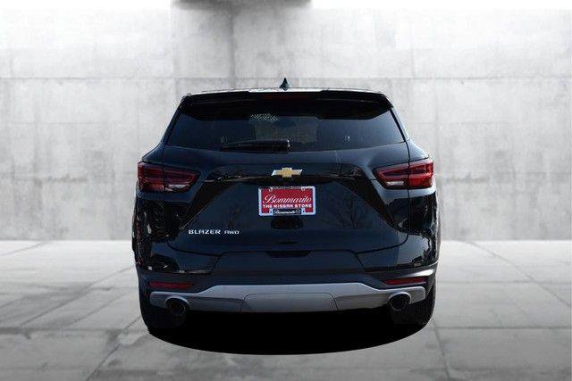 Used 2025 Chevrolet Blazer LT image 6