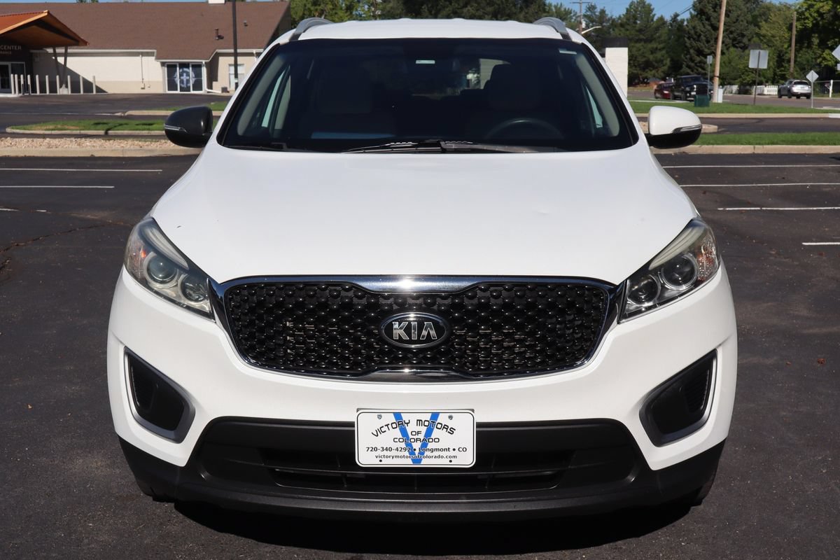 Used 2016 Kia Sorento LX AWD/4WD image 12