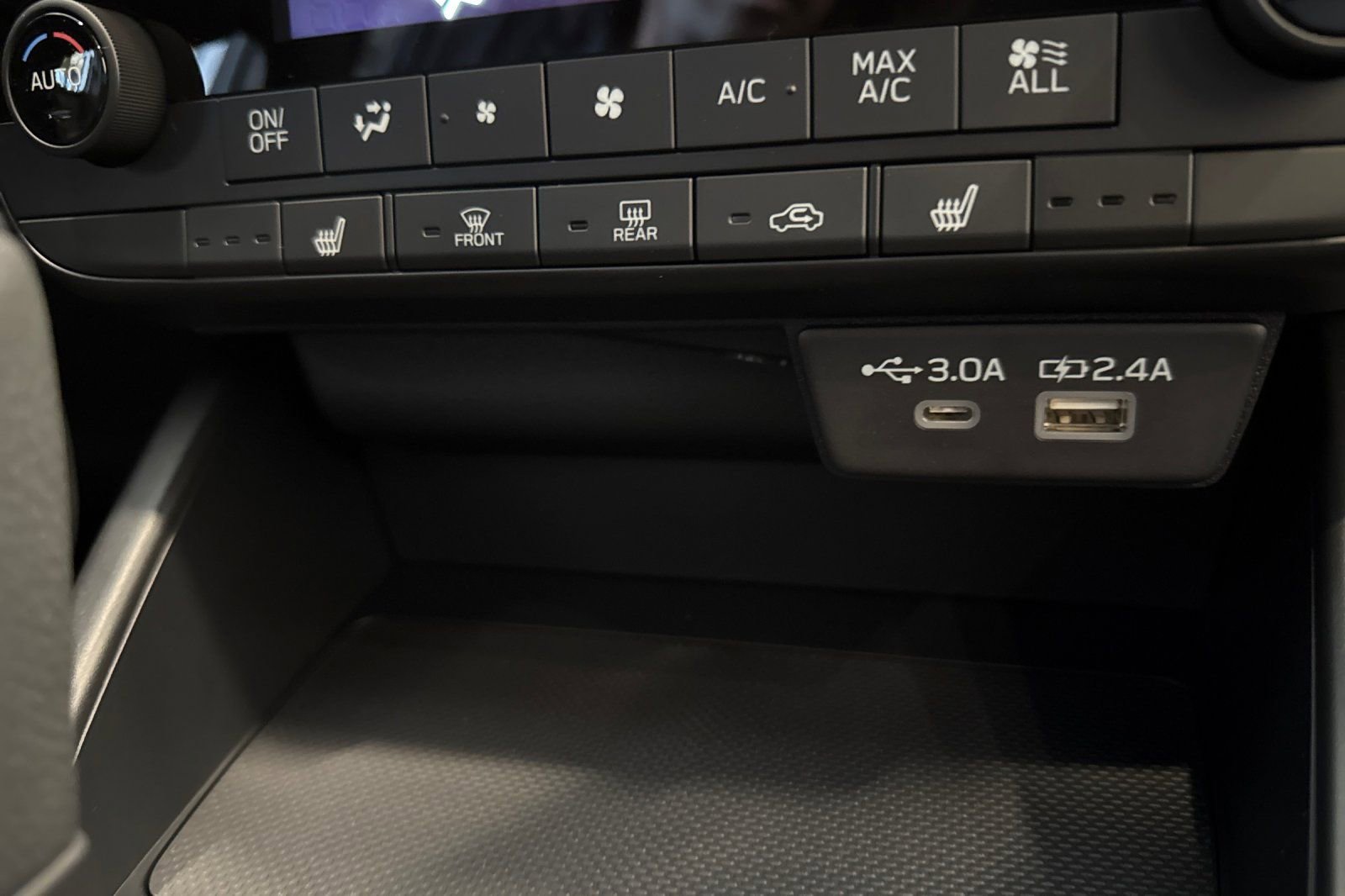 New 2026 Subaru Outback Premium image 27