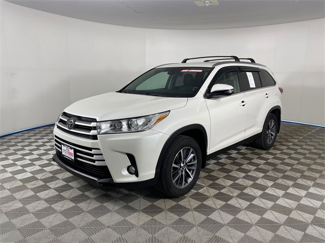 Used 2019 Toyota Highlander XLE