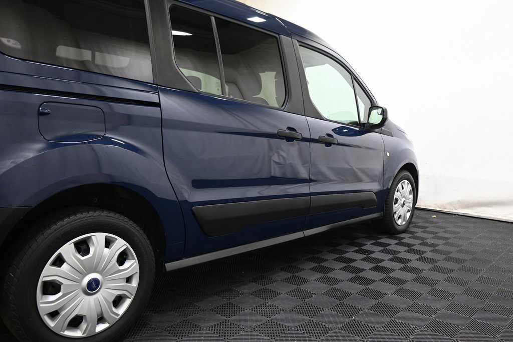 Used 2021 Ford Transit Connect XL image 19