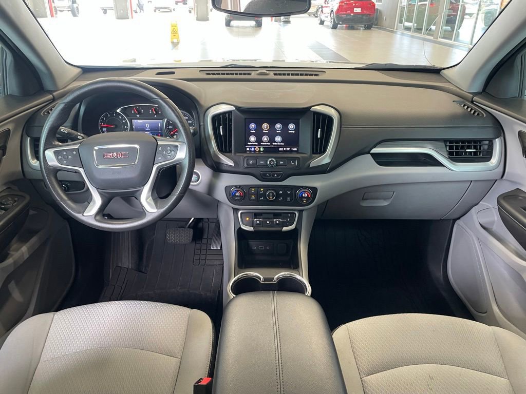 Used 2022 GMC Terrain SLE w/ Driver Convenience Package FWD image 11
