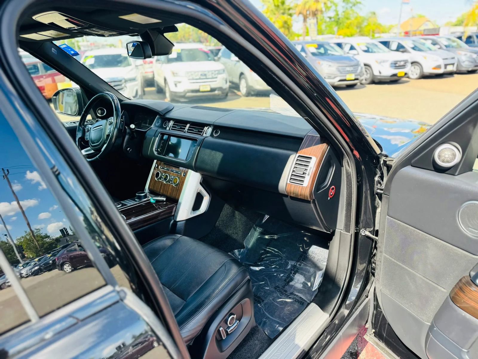 Used 2016 Land Rover Range Rover HSE AWD/4WD image 11