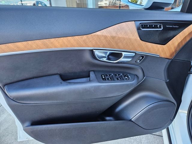 Certified 2024 Volvo XC90 T8 Plus w/ Protection Package AWD/4WD image 23