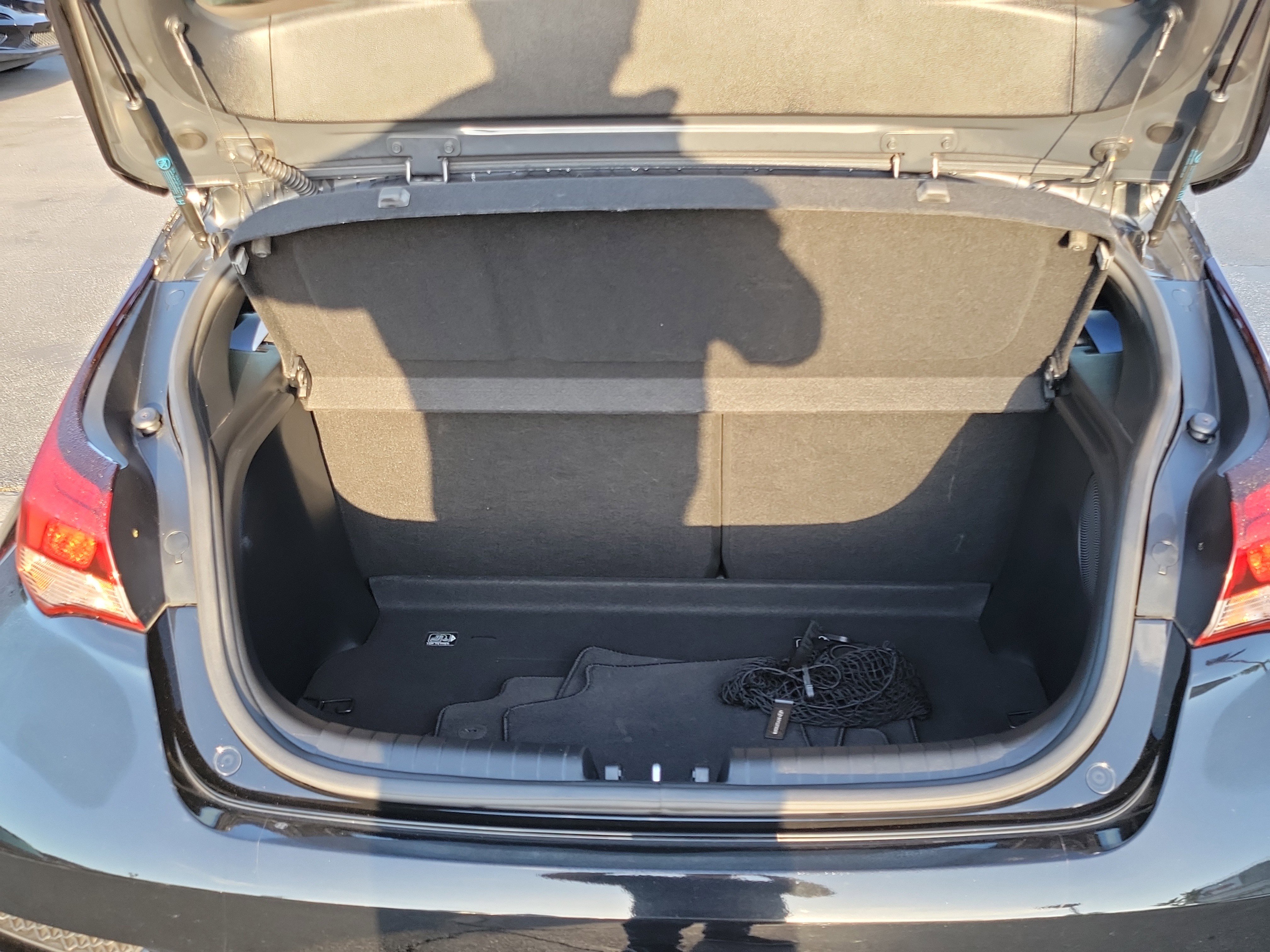 Certified 2022 Hyundai Veloster N FWD image 16