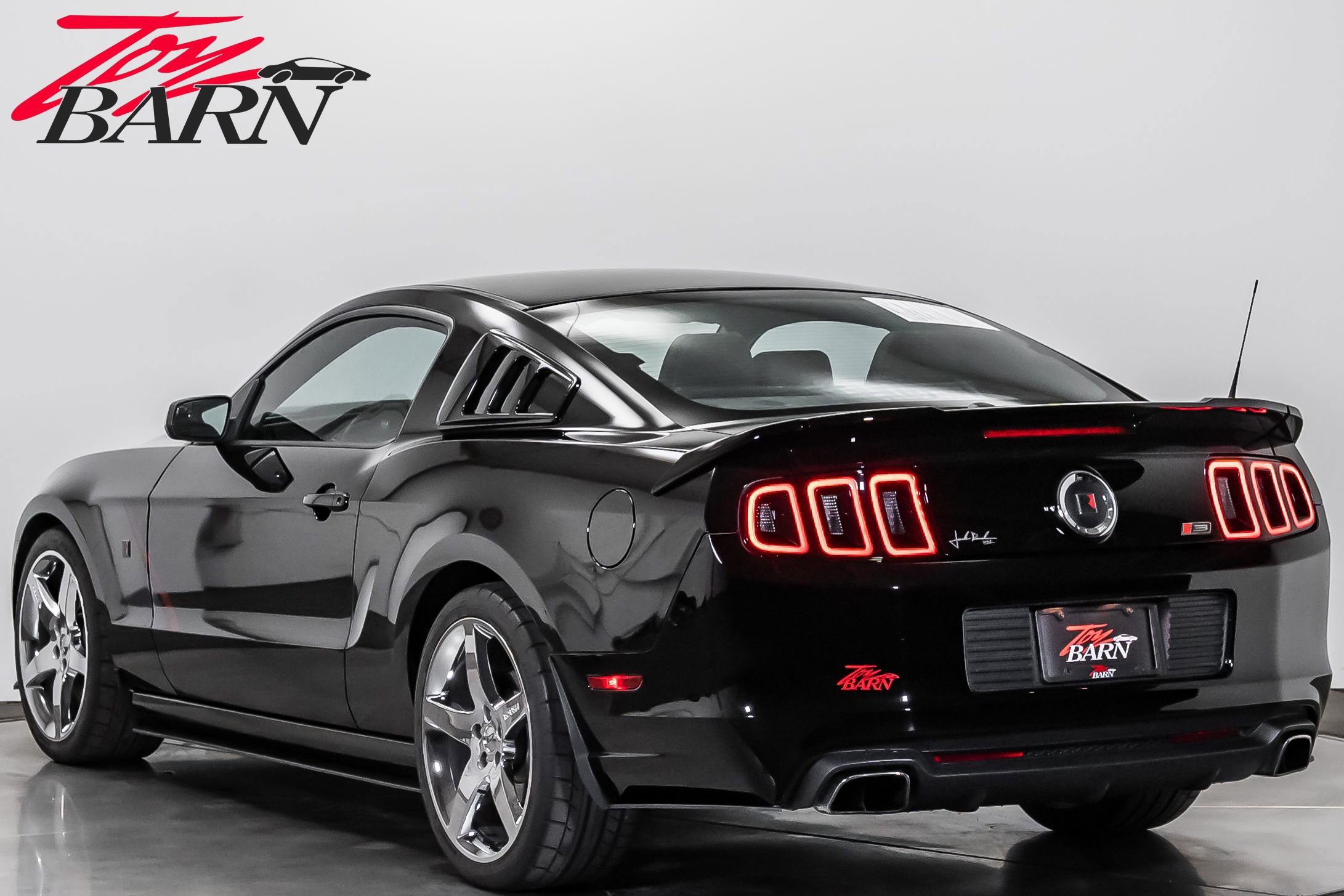 Used 2014 Ford Mustang GT Premium w/ Electronics Package image 3