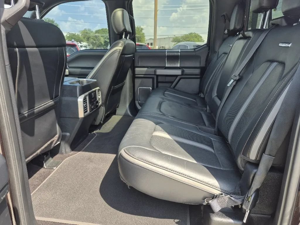 Used 2019 Ford F150 Platinum w/ Equipment Group 701A Luxury AWD/4WD image 25