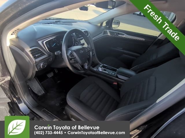 Used 2019 Ford Fusion SE image 11