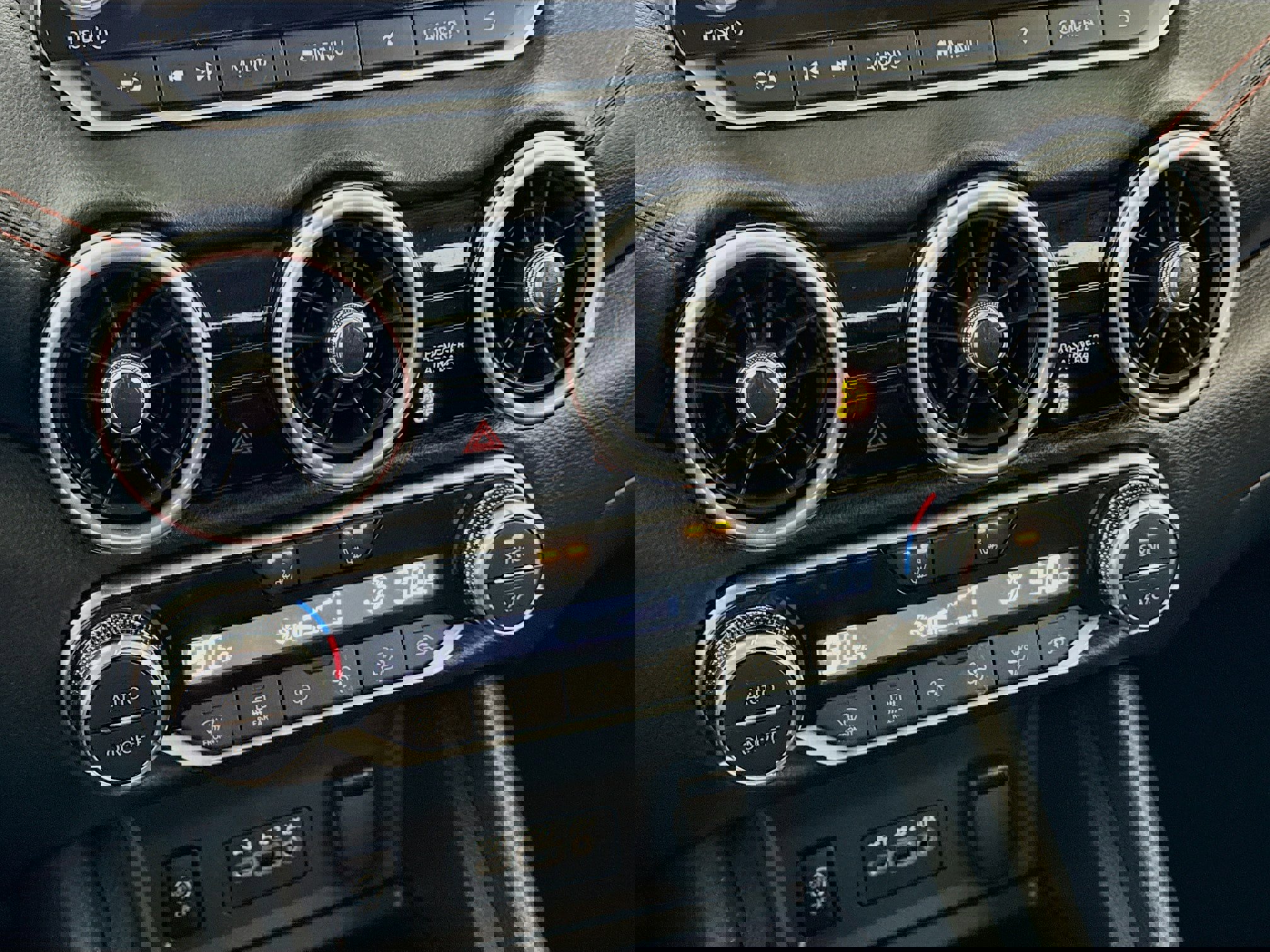 Used 2024 Nissan Sentra SR image 18