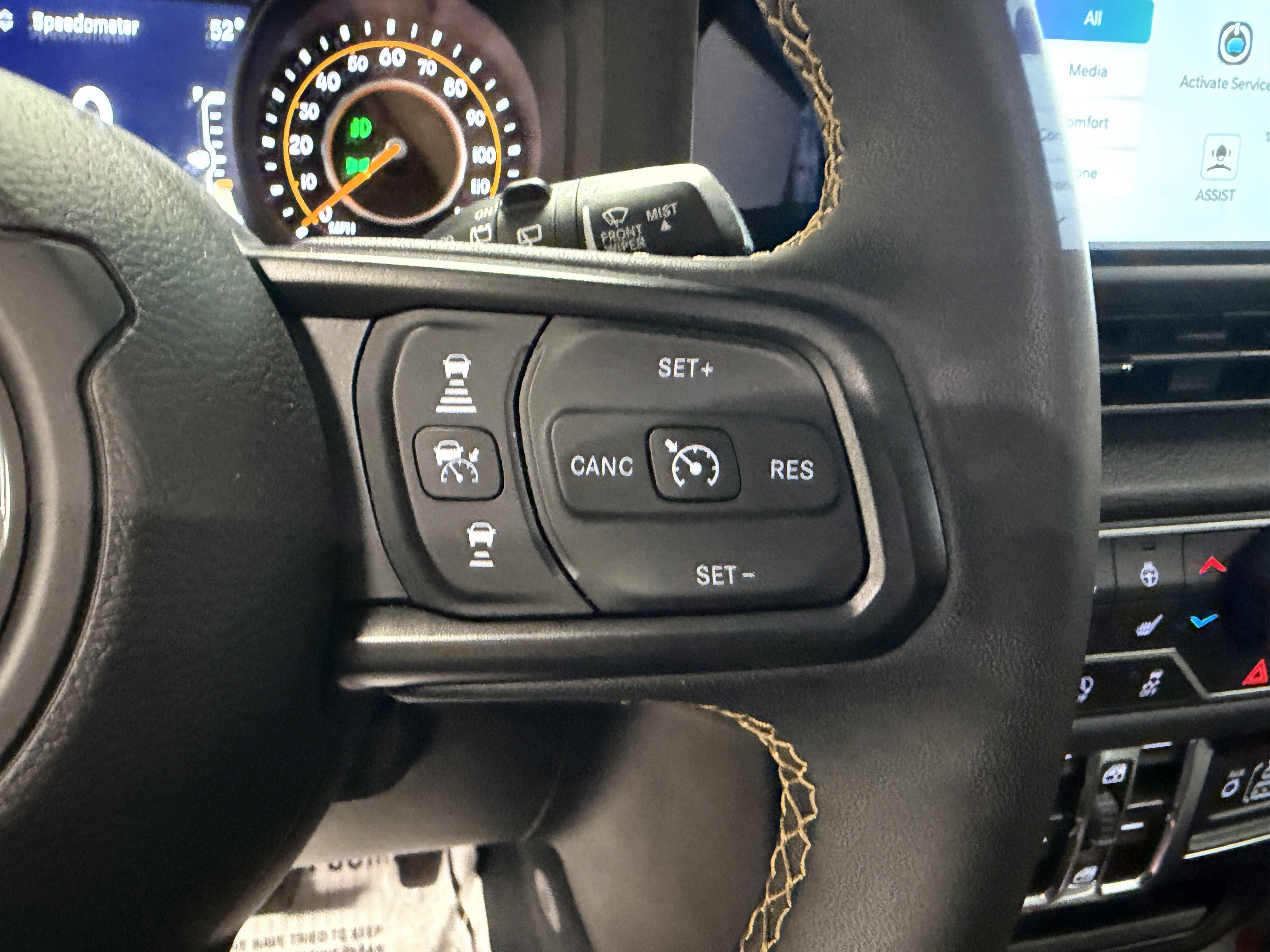 Used 2024 Jeep Wrangler Sport S image 15