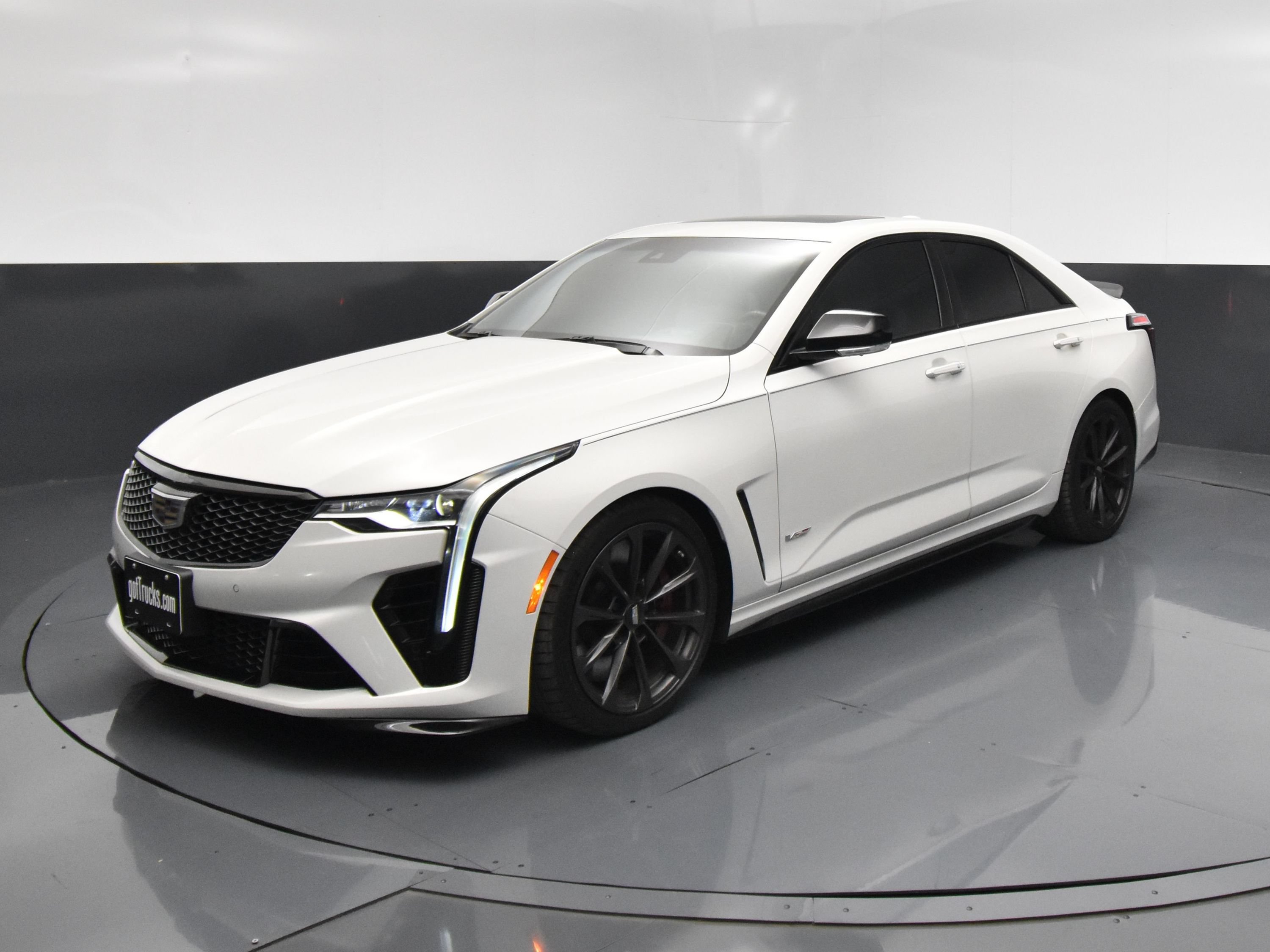 Used 2023 Cadillac CT4 V Blackwing w/ Driver Assist Package RWD image 2