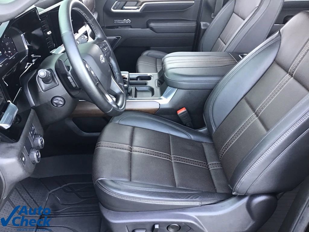 Used 2024 Chevrolet Silverado 1500 High Country w/ Midnight Edition image 7