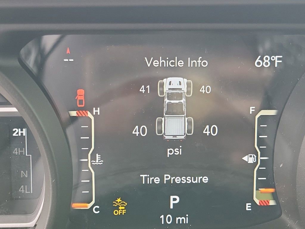 New 2025 Jeep Gladiator Sport image 13