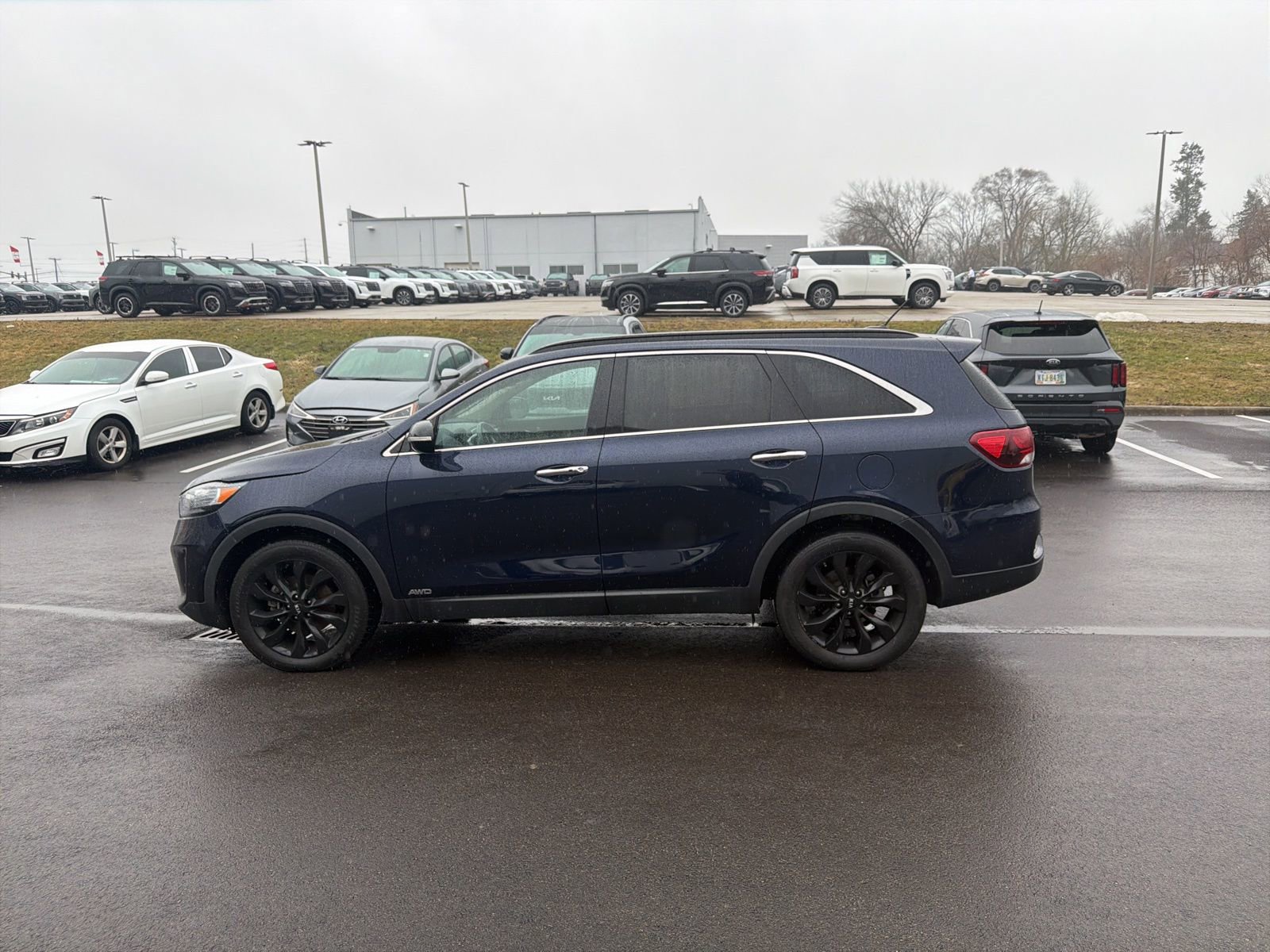 Used 2020 Kia Sorento S image 8