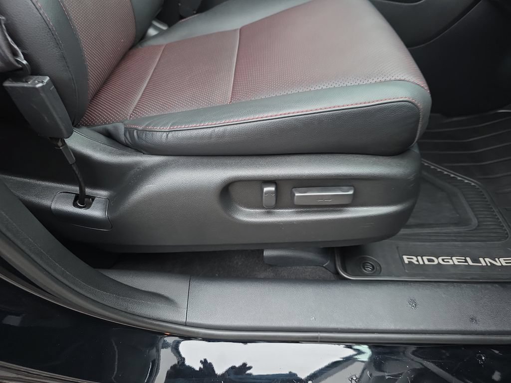 Used 2024 Honda Ridgeline Black Edition image 36