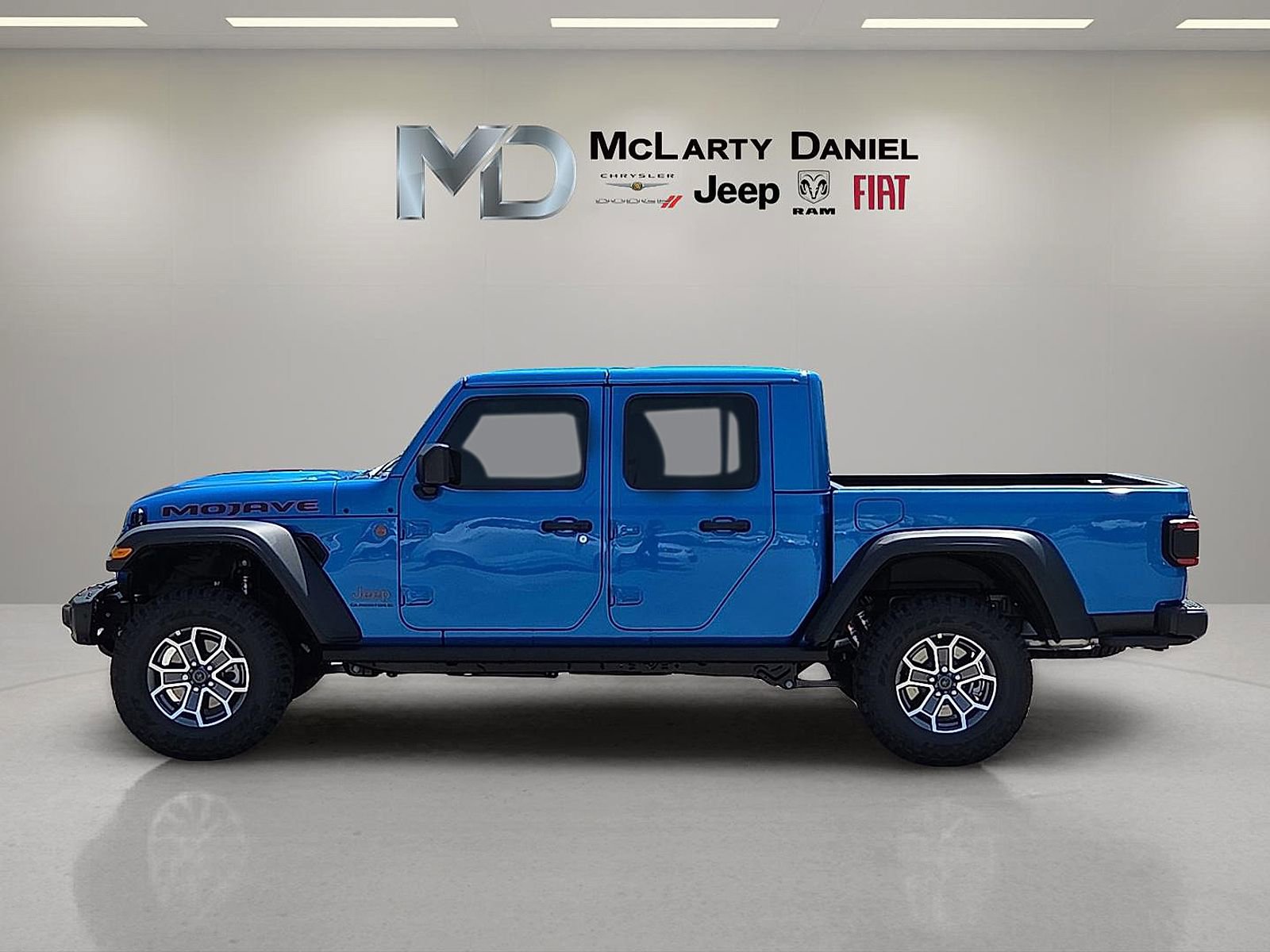 New 2025 Jeep Gladiator Mojave w/ Steel Bumper Group image 3