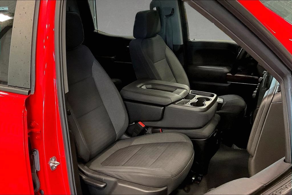 Used 2021 Chevrolet Silverado 1500 LT AWD/4WD image 28