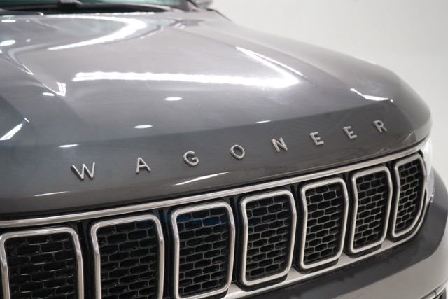 Used 2022 Jeep Wagoneer Series III w/ Premium Group I image 11