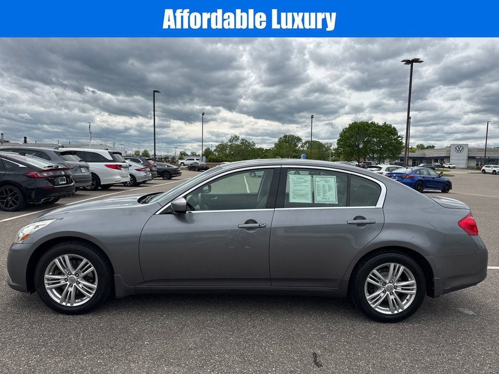 Used 2010 INFINITI G37 x Sedan w/ Premium Pkg AWD/4WD image 5