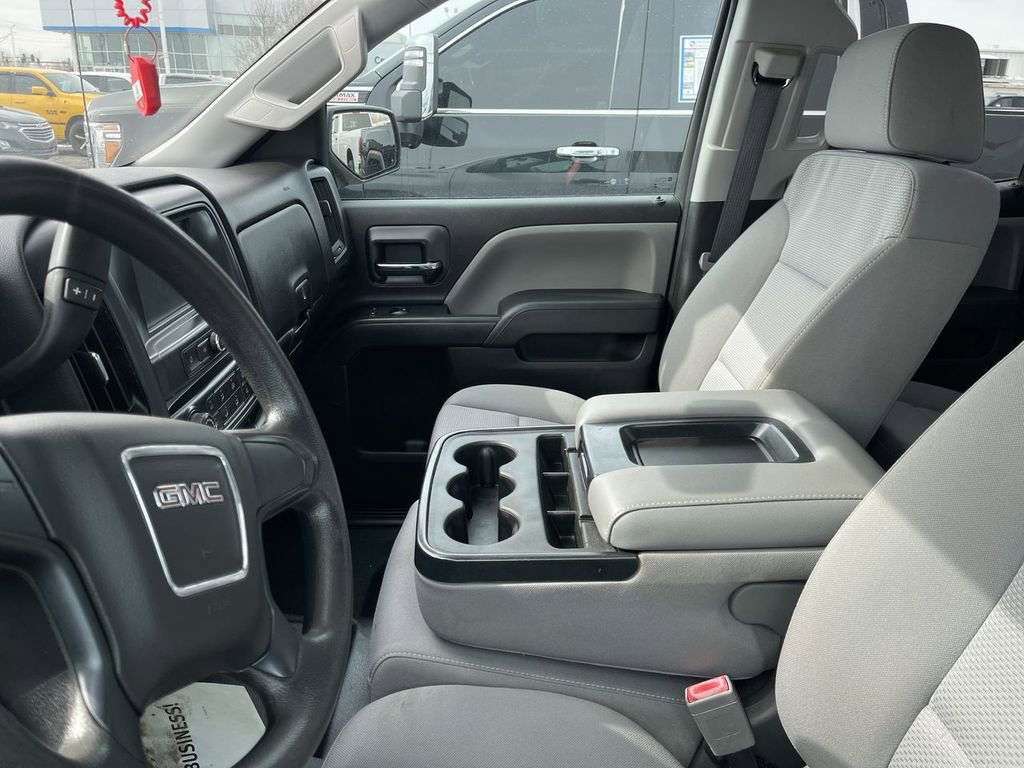 Used 2018 GMC Sierra 1500 Base image 4