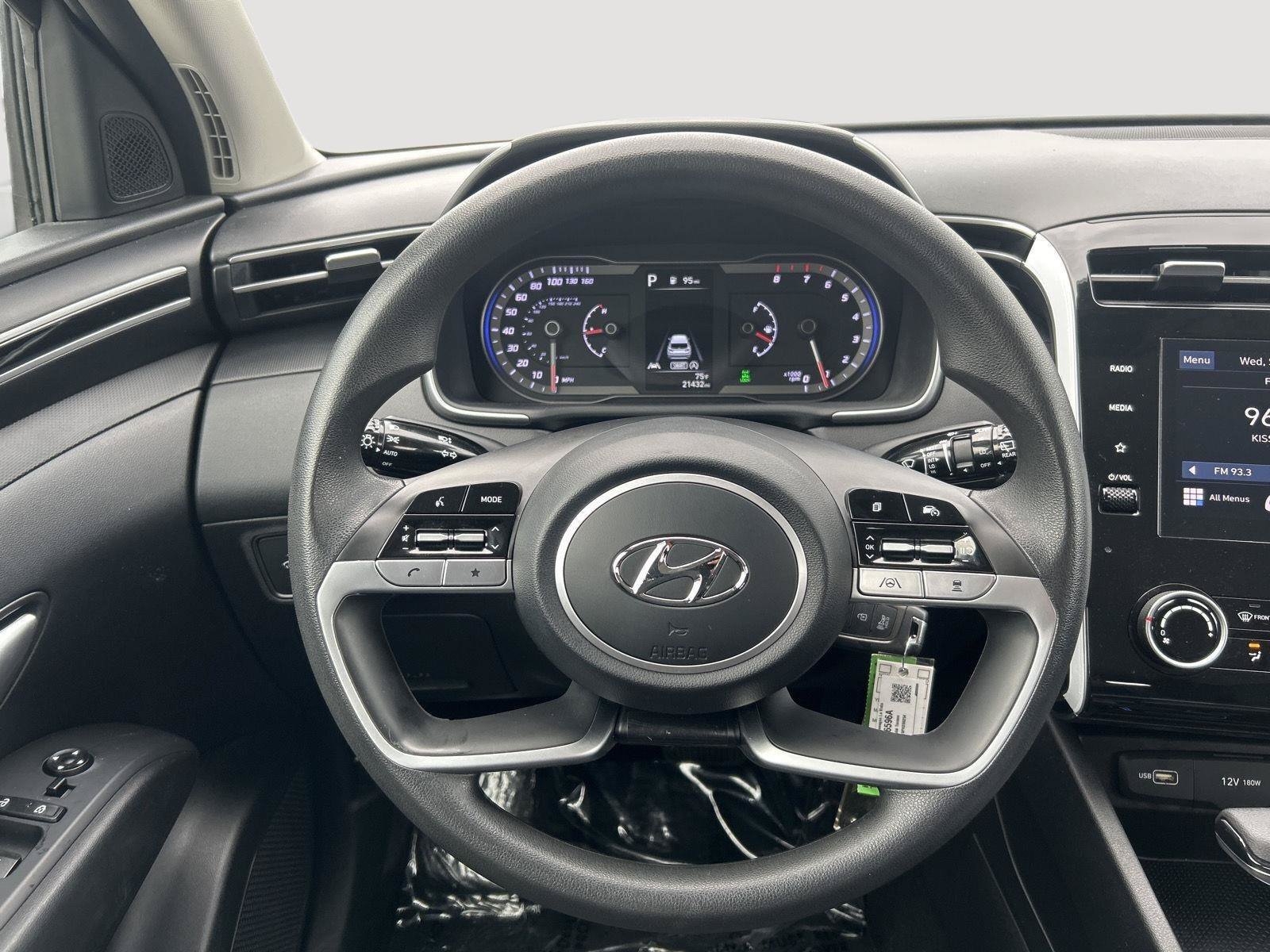 Used 2023 Hyundai Tucson SE AWD/4WD image 11