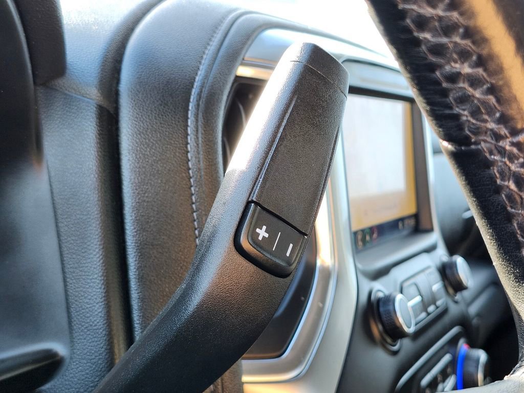 Used 2019 Chevrolet Silverado 1500 LTZ image 25