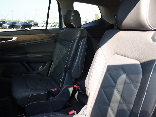 New 2026 Volkswagen Atlas SE image 25