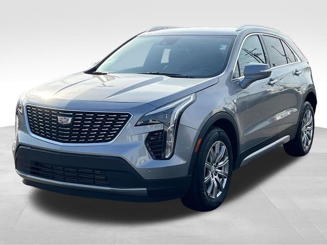 Used 2023 Cadillac XT4 Premium Luxury image 3
