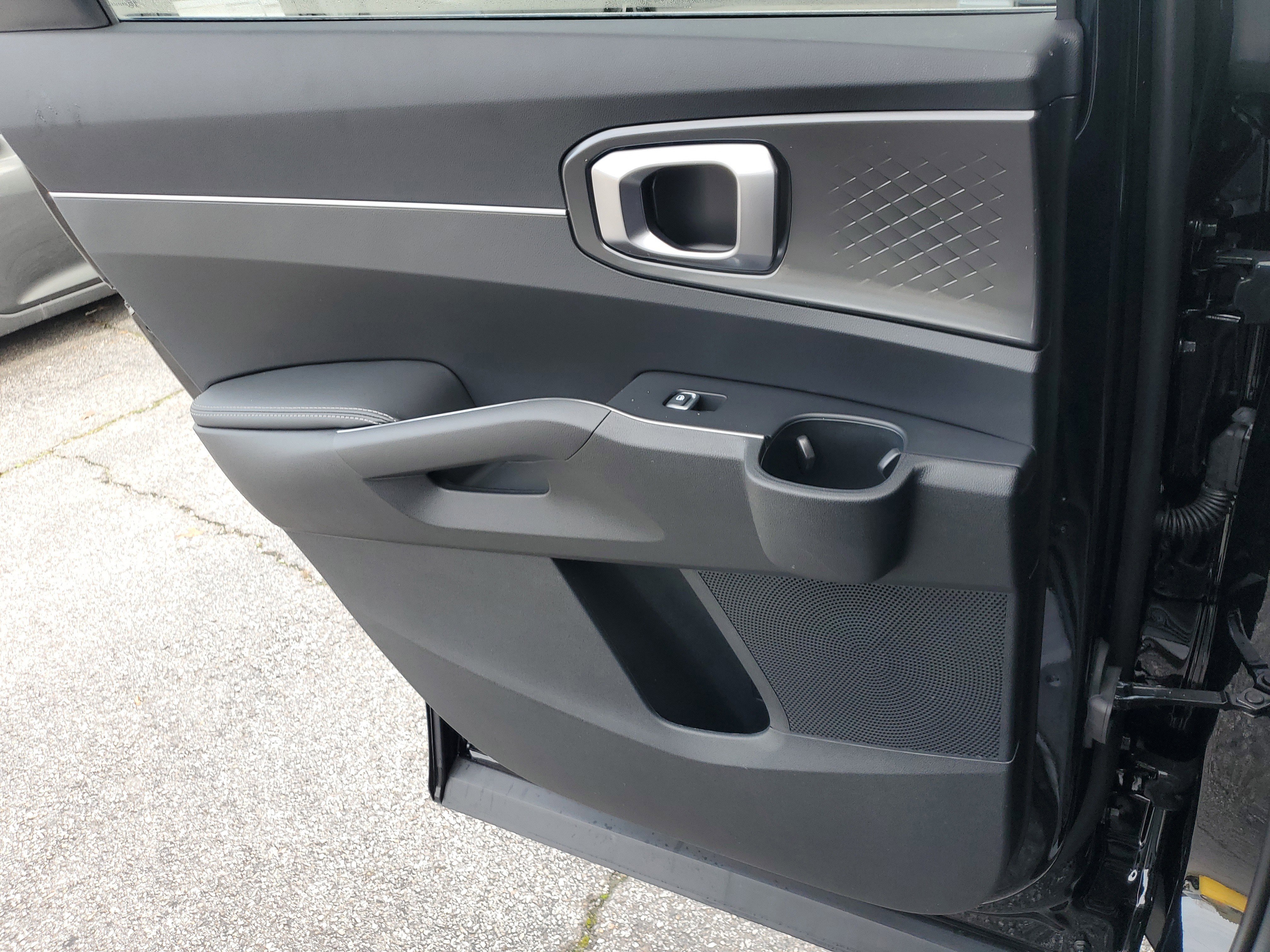 New 2026 Kia Sorento S w/ S Panoramic Sunroof Package FWD image 13