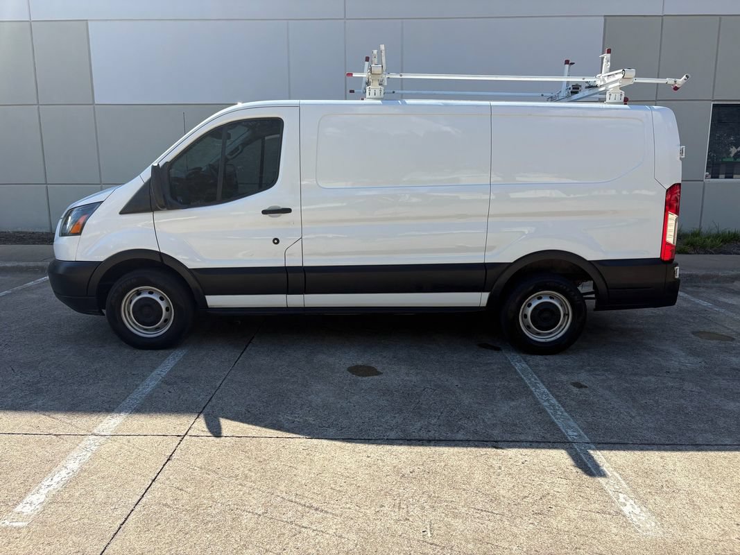 Used 2019 Ford Transit 150 130 Low Roof RWD image 9