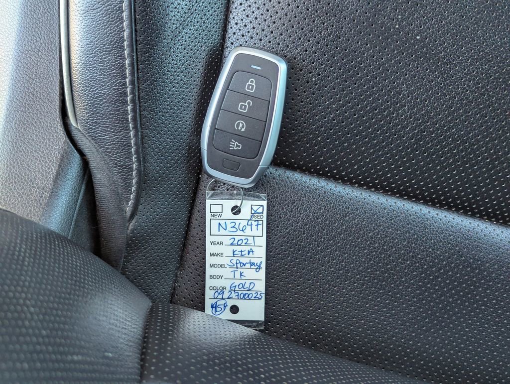 Used 2021 Kia Sportage SX AWD/4WD image 40