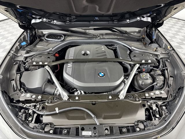 Used 2026 BMW 740i xDrive image 32