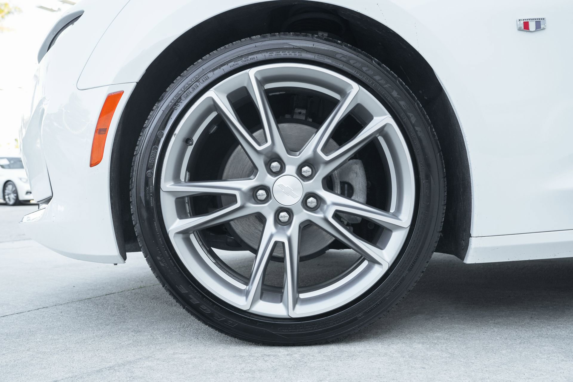 Used 2024 Chevrolet Camaro LT w/ RS Package image 33