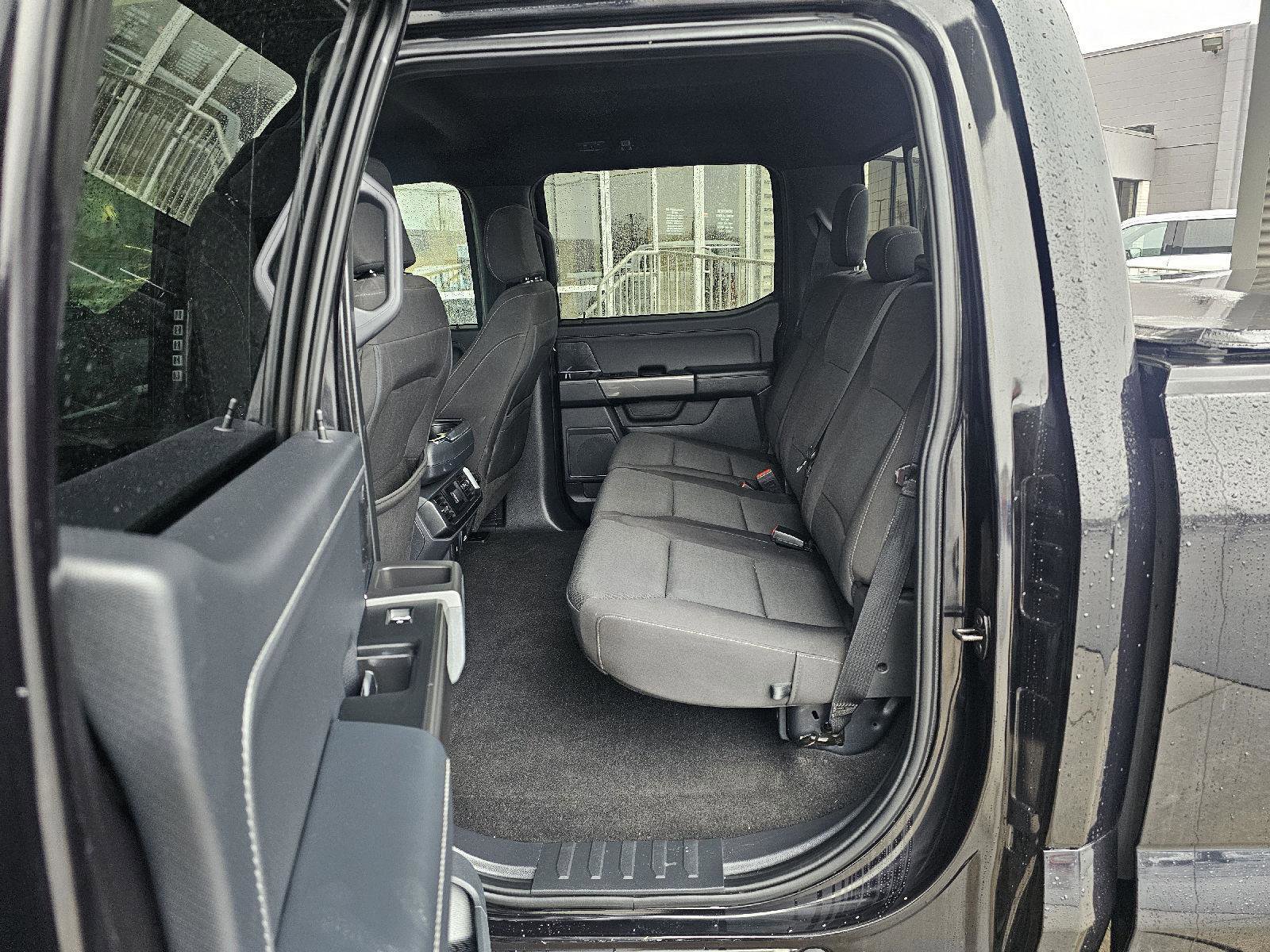 Used 2023 Ford F150 XLT w/ Equipment Group 302A High image 17