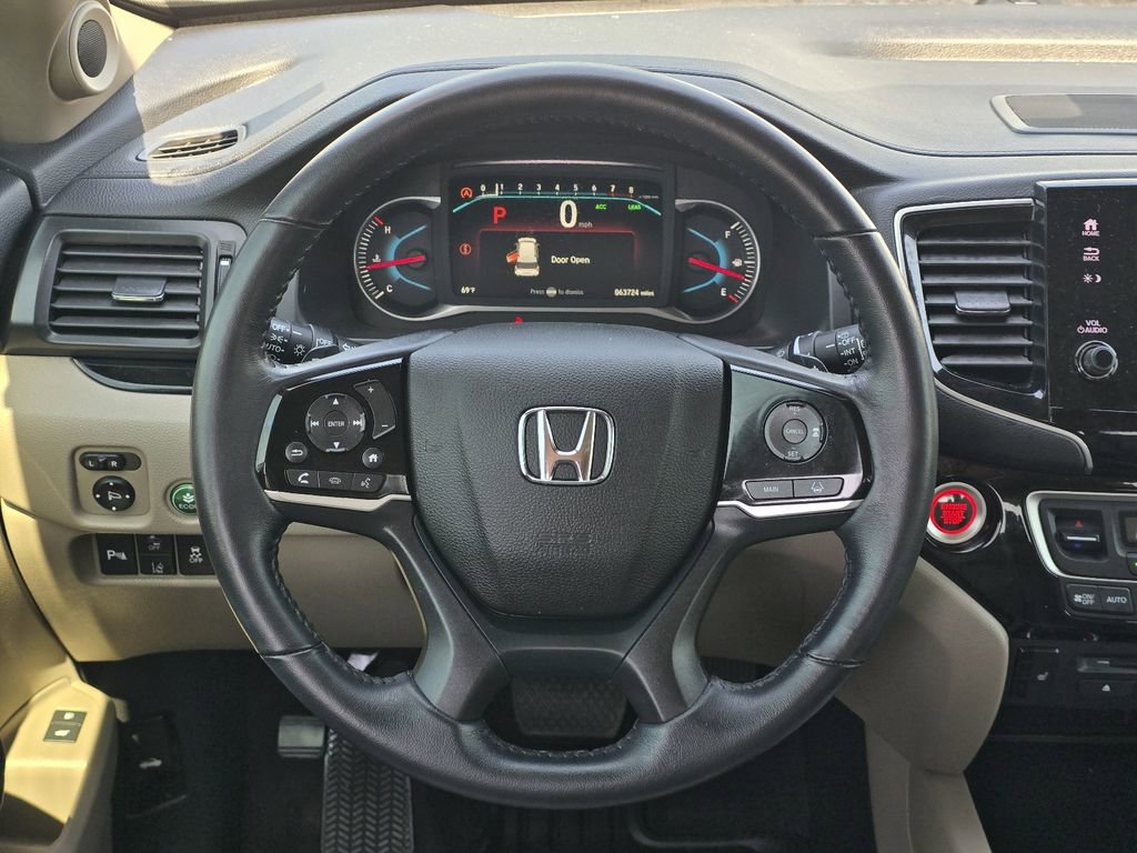 Used 2022 Honda Pilot Touring image 15