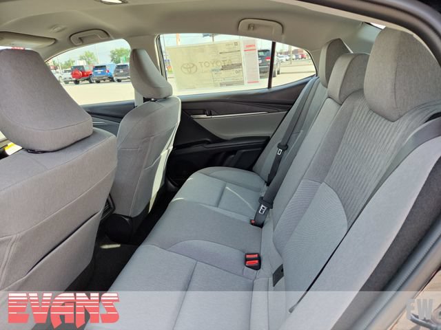 New 2026 Toyota Camry Hybrid AWD/4WD image 24