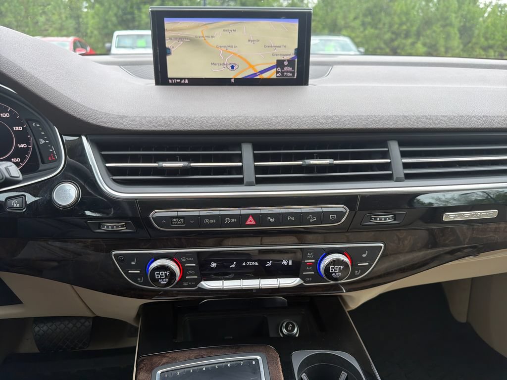 Used 2019 Audi Q7 3.0T Premium Plus AWD/4WD image 9