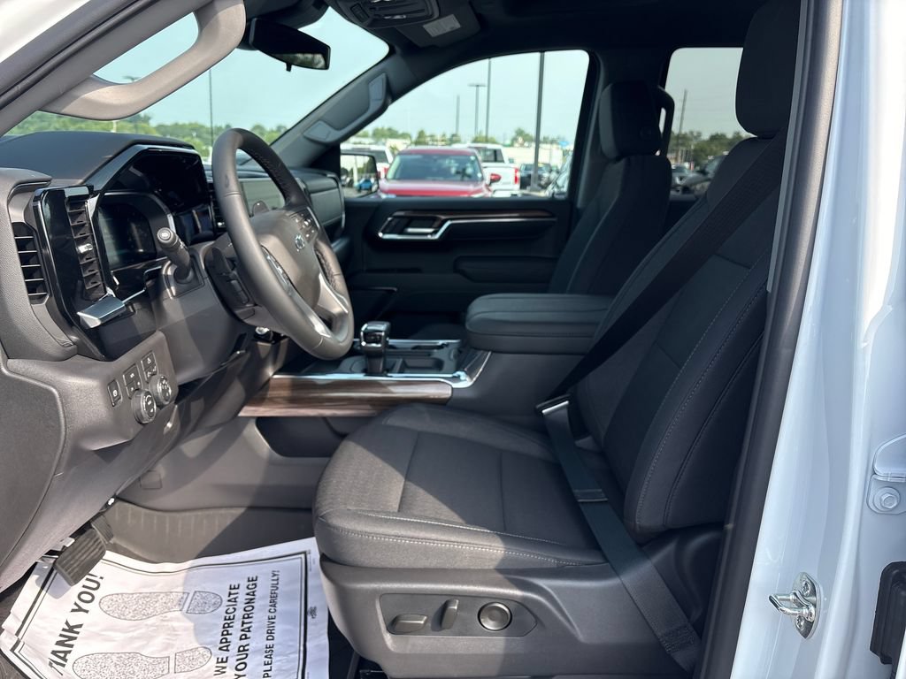 New 2026 Chevrolet Silverado 1500 RST w/ Protection Package AWD/4WD image 11
