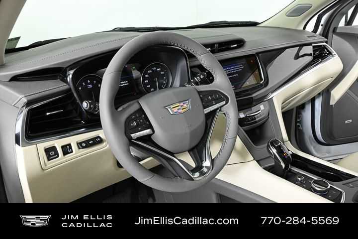 New 2025 Cadillac XT6 Premium Luxury w/ Technology Package image 4