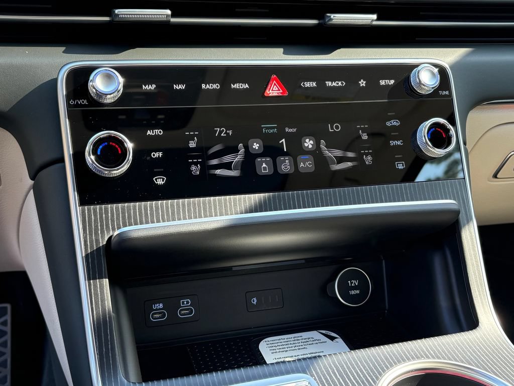 New 2027 Genesis GV80 3.5T e-SC AWD/4WD image 18