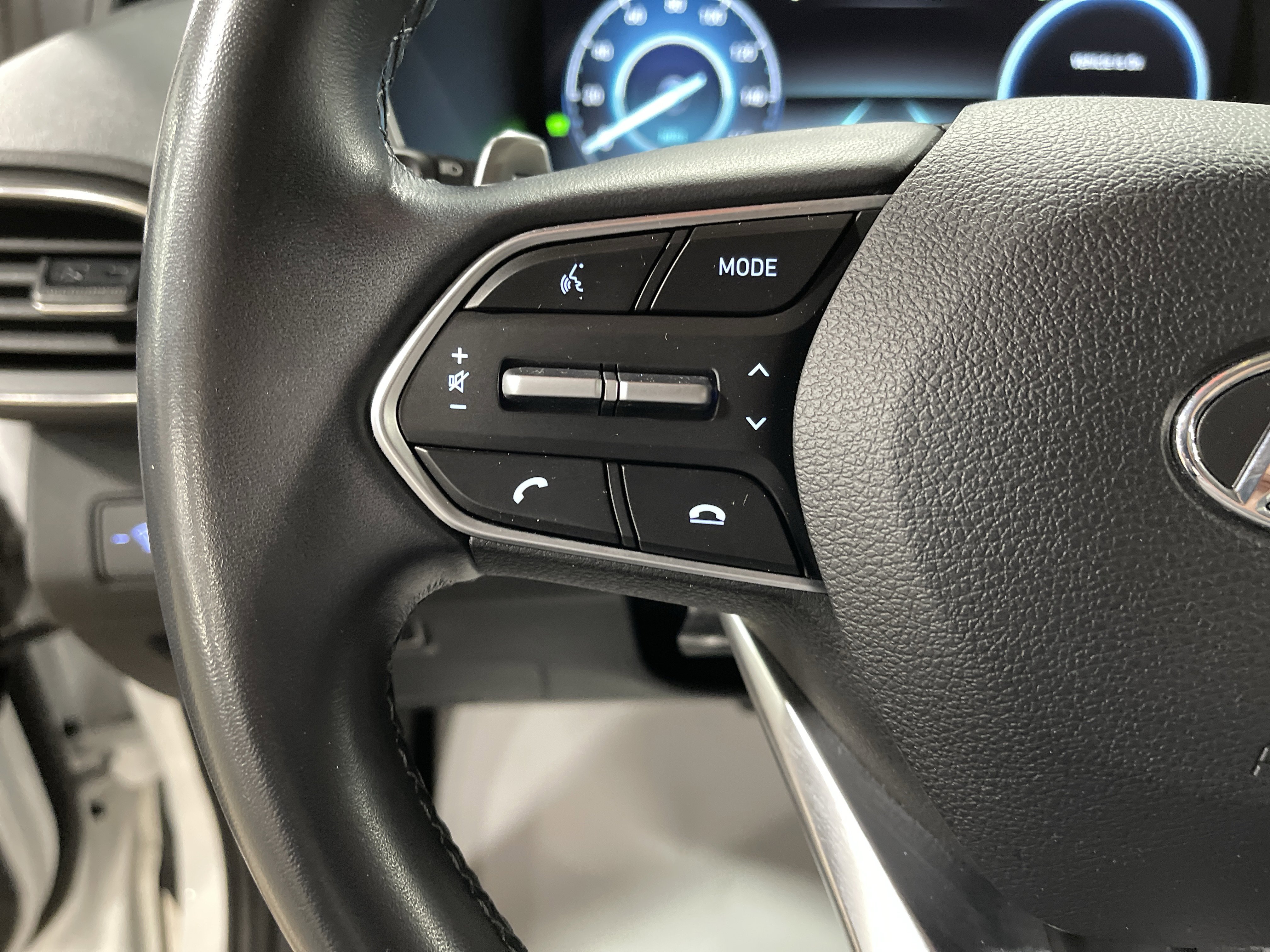 Used 2022 Hyundai Santa Fe Blue image 18