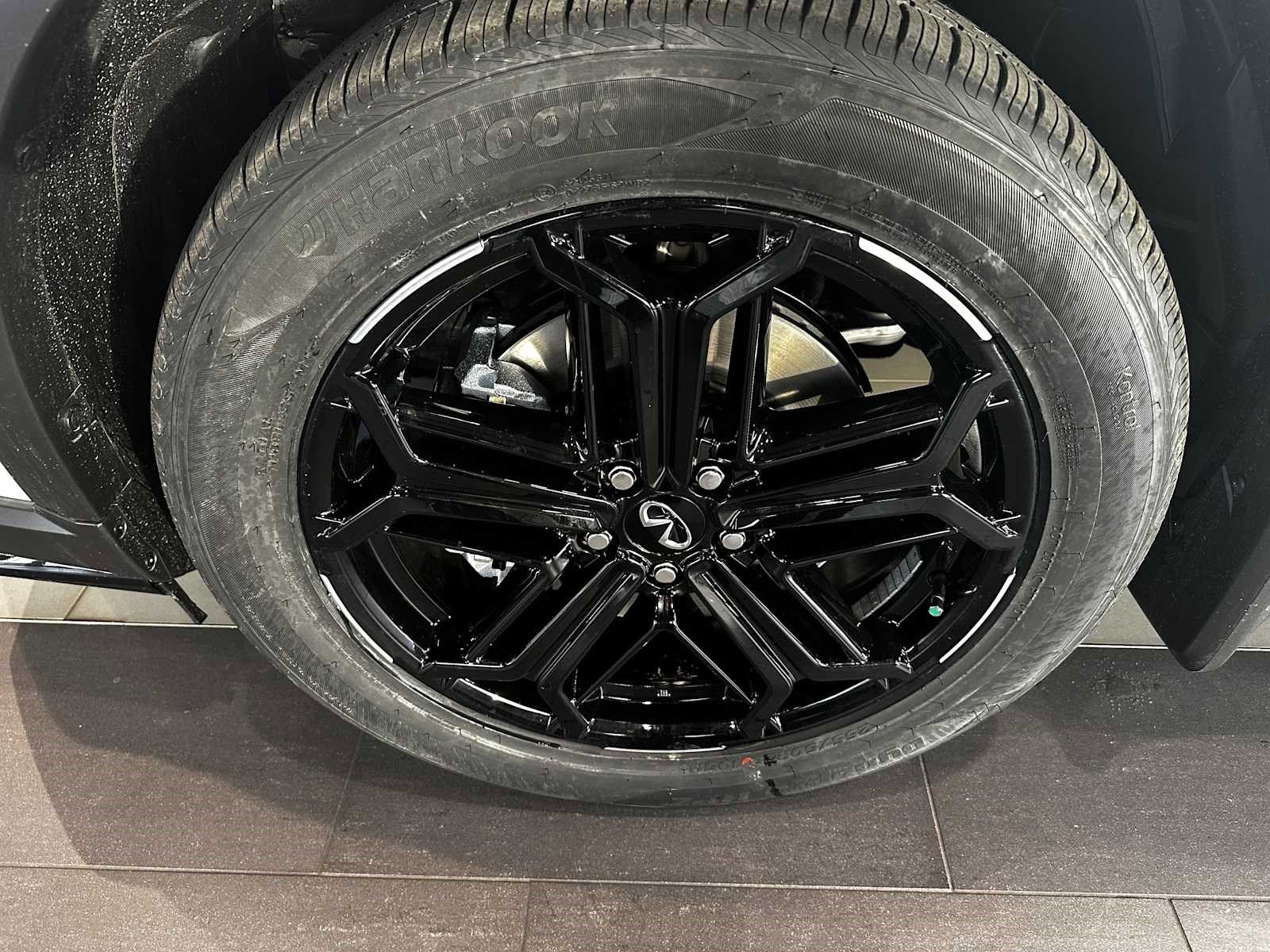 New 2026 INFINITI QX60 Sport image 6