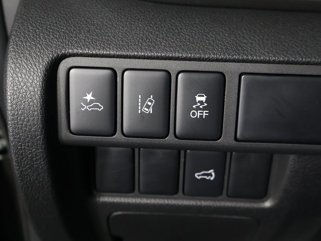 New 2026 Mitsubishi Eclipse Cross SEL AWD/4WD image 36