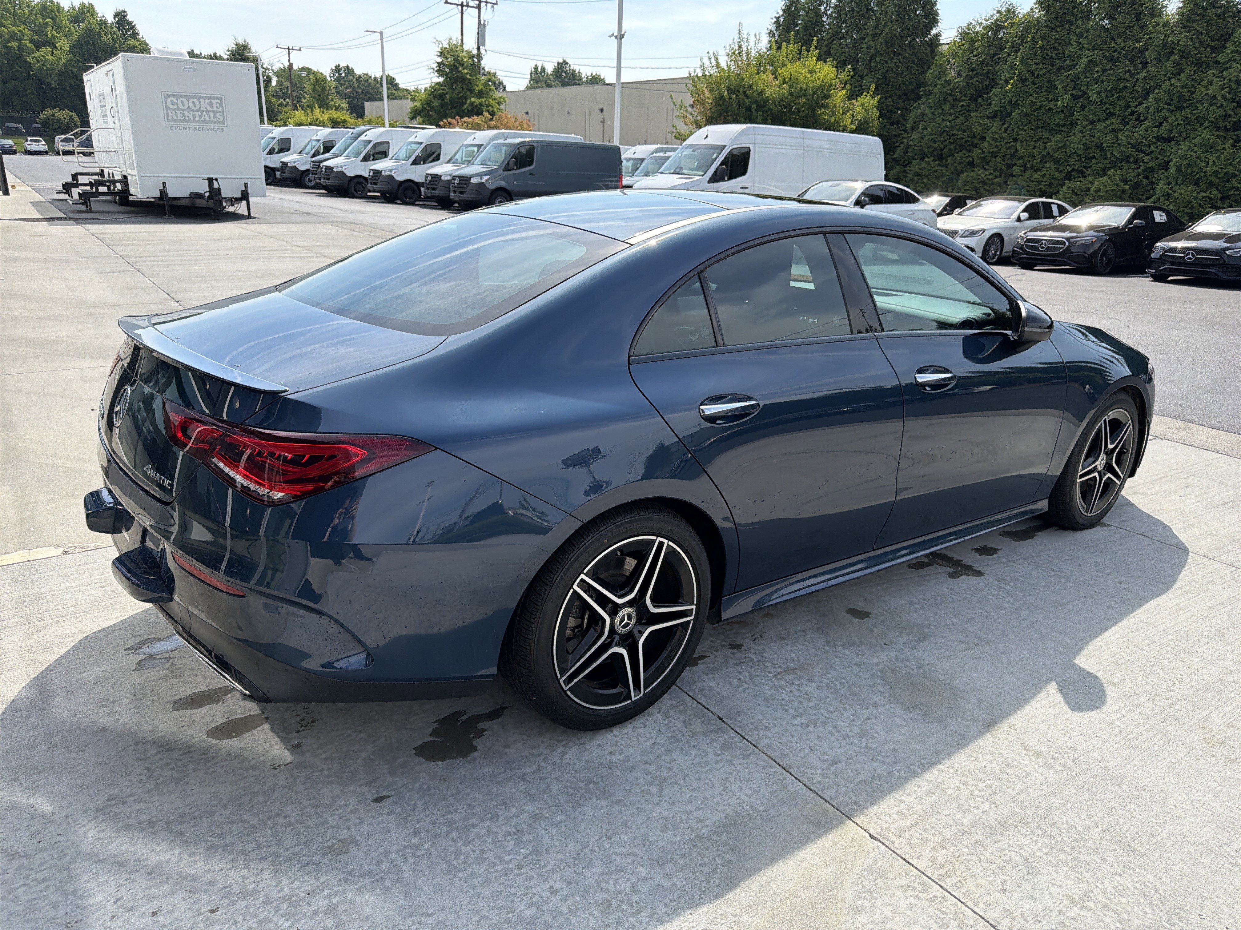 Used 2023 Mercedes-Benz CLA 250 4MATIC image 10