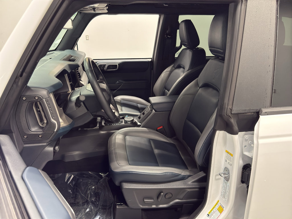 Used 2024 Ford Bronco Outer Banks image 10
