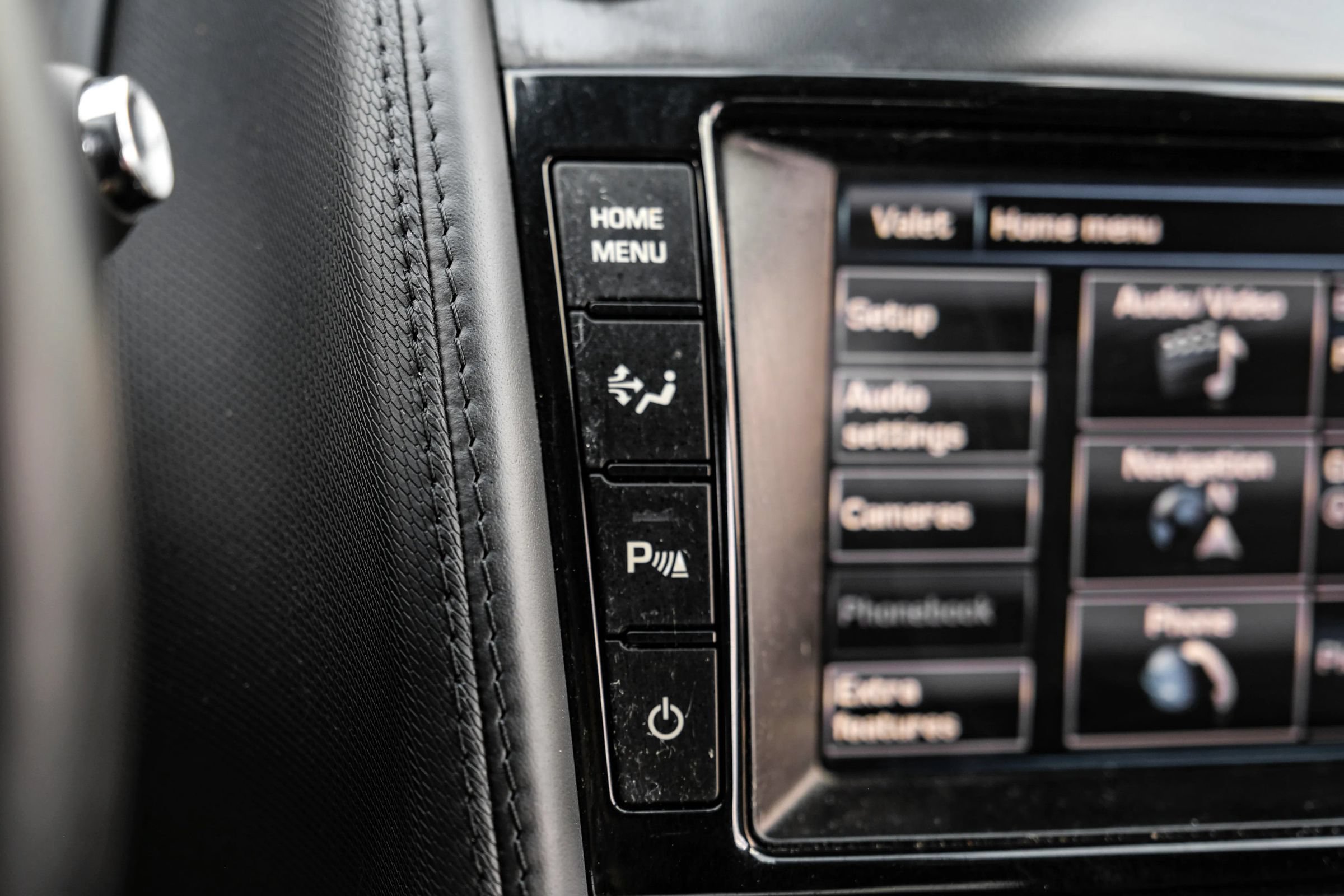 Used 2014 Jaguar F-TYPE S RWD image 29