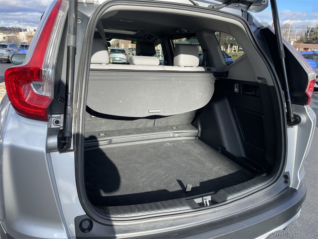 Used 2017 Honda CR-V Touring image 39