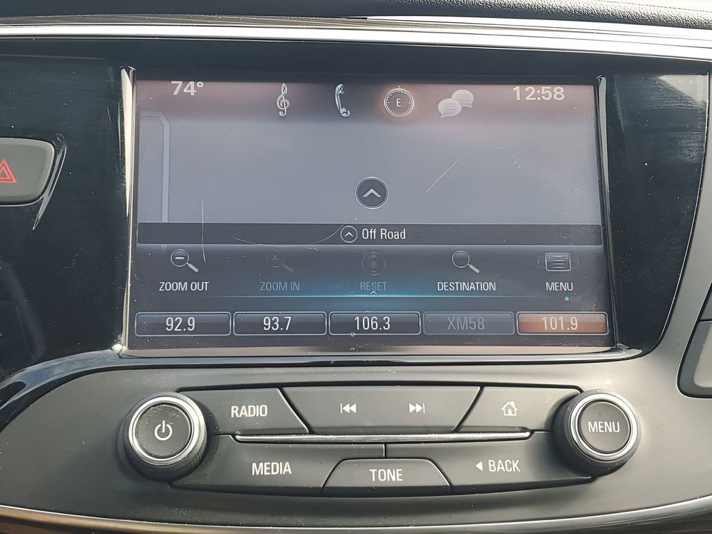 Used 2020 Buick Envision Essence image 31